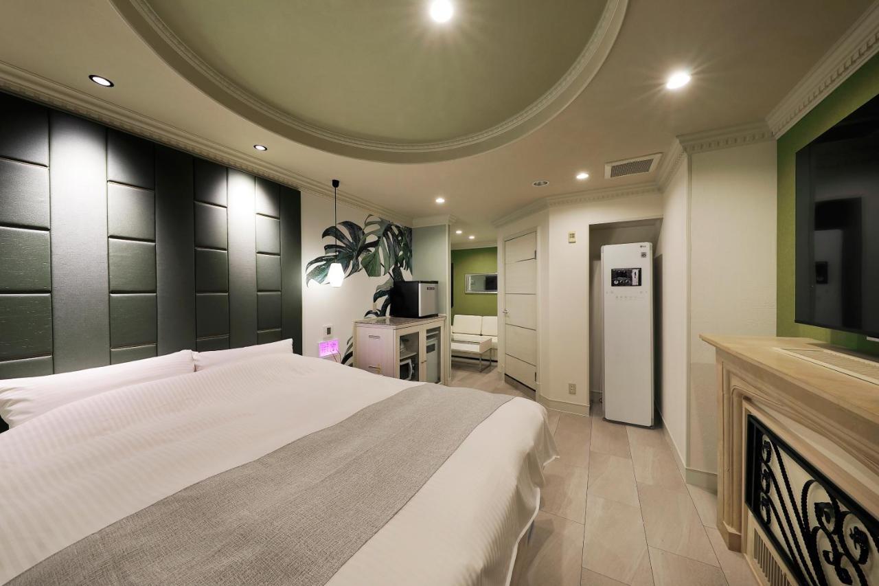 ホテルバースデー岐阜西店 Hotel Birthday Gifuwest (Adults Only) Exteriér fotografie