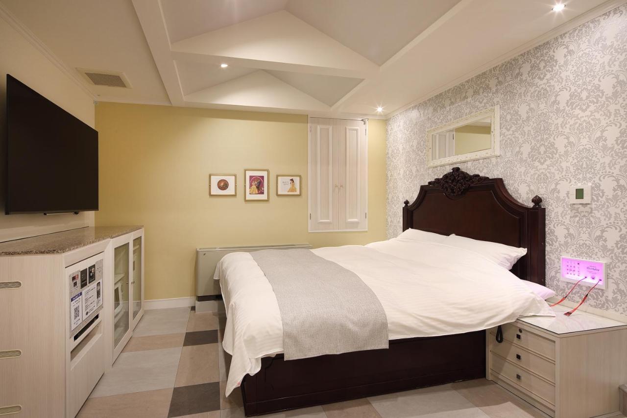 ホテルバースデー岐阜西店 Hotel Birthday Gifuwest (Adults Only) Exteriér fotografie